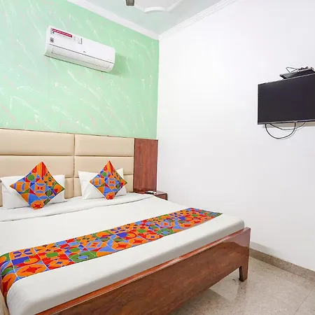 Fabhotel Taj Stay